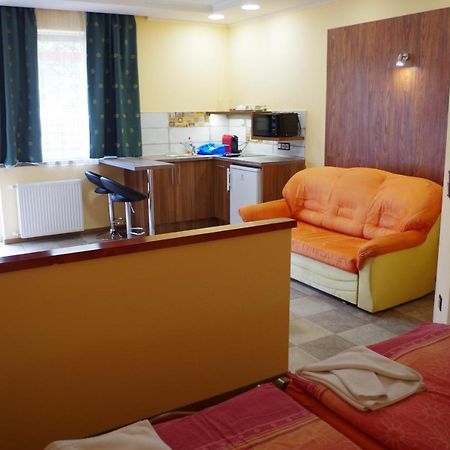 Aranyhal Apartman Heviz Exterior photo