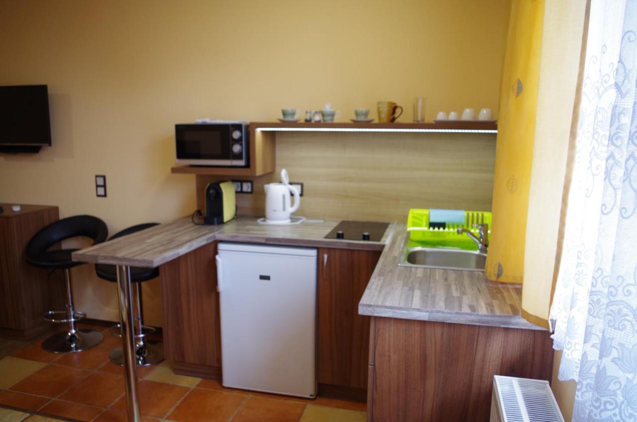 Aranyhal Apartman Heviz Exterior photo