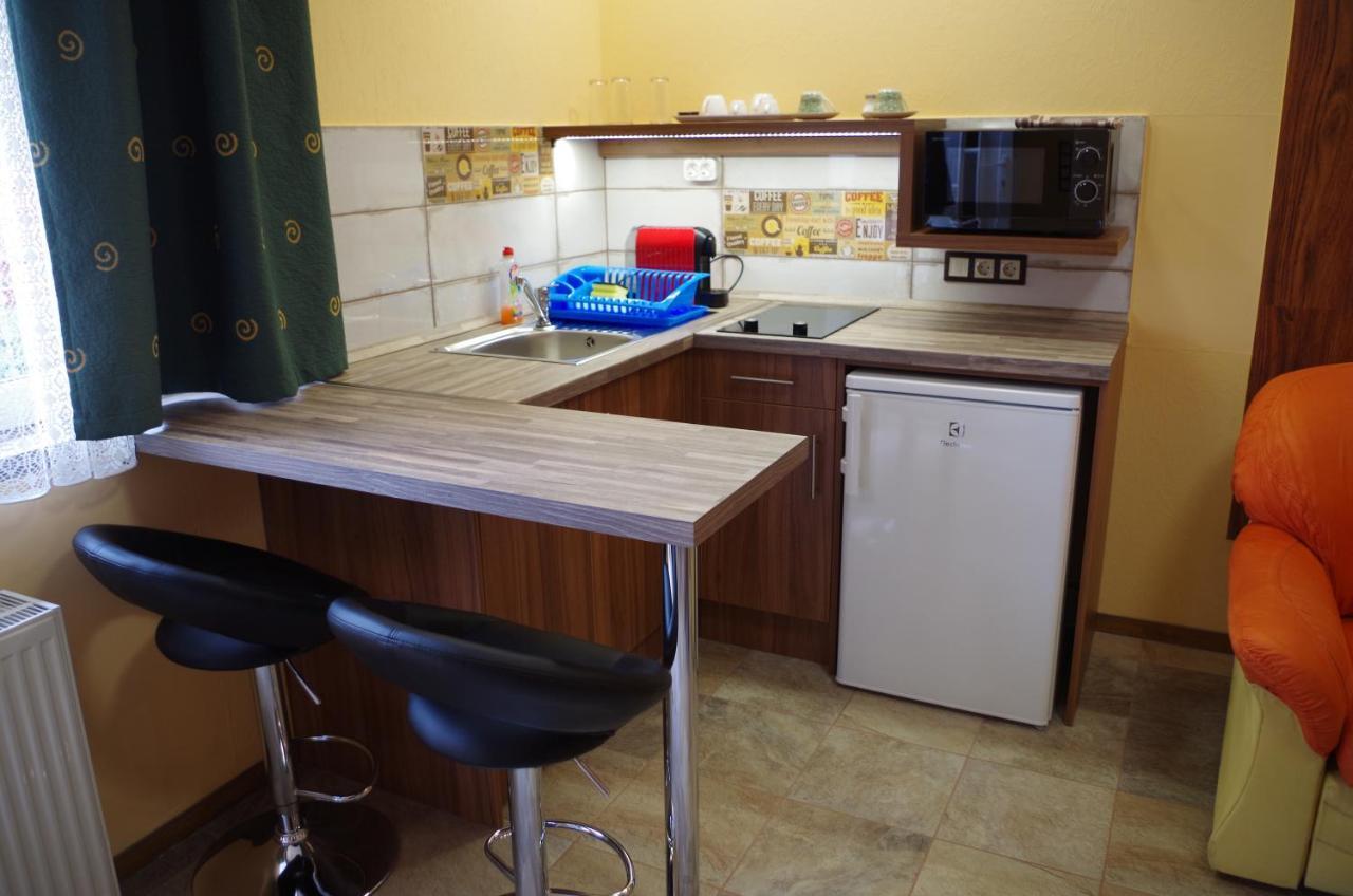 Aranyhal Apartman Heviz Exterior photo
