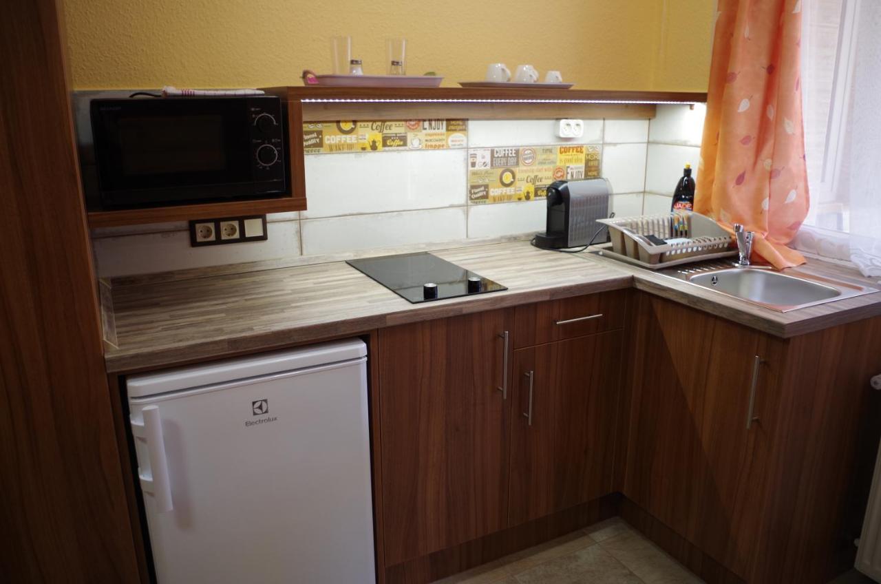Aranyhal Apartman Heviz Exterior photo