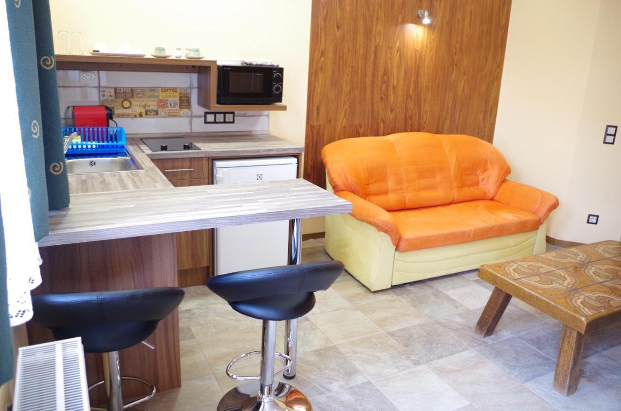 Aranyhal Apartman Heviz Exterior photo