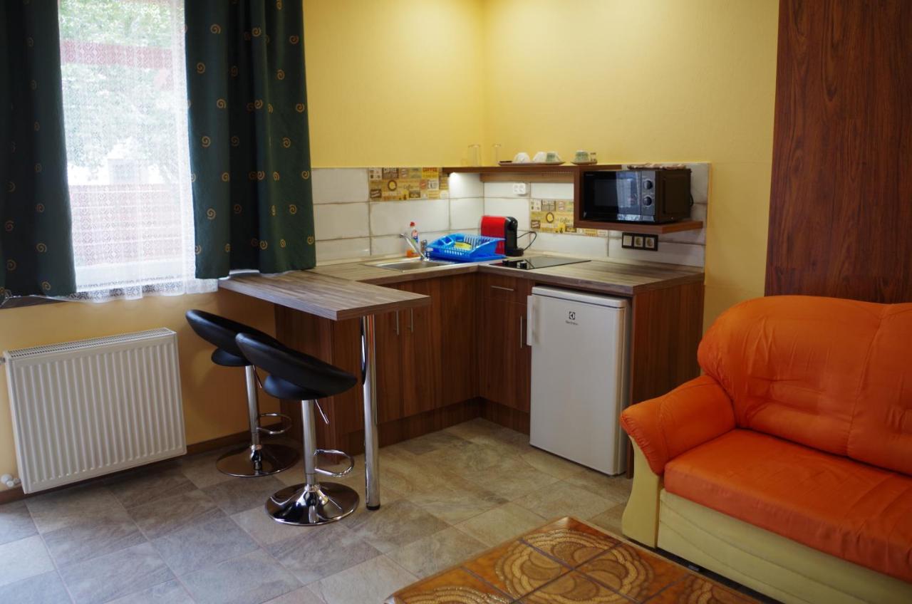 Aranyhal Apartman Heviz Exterior photo