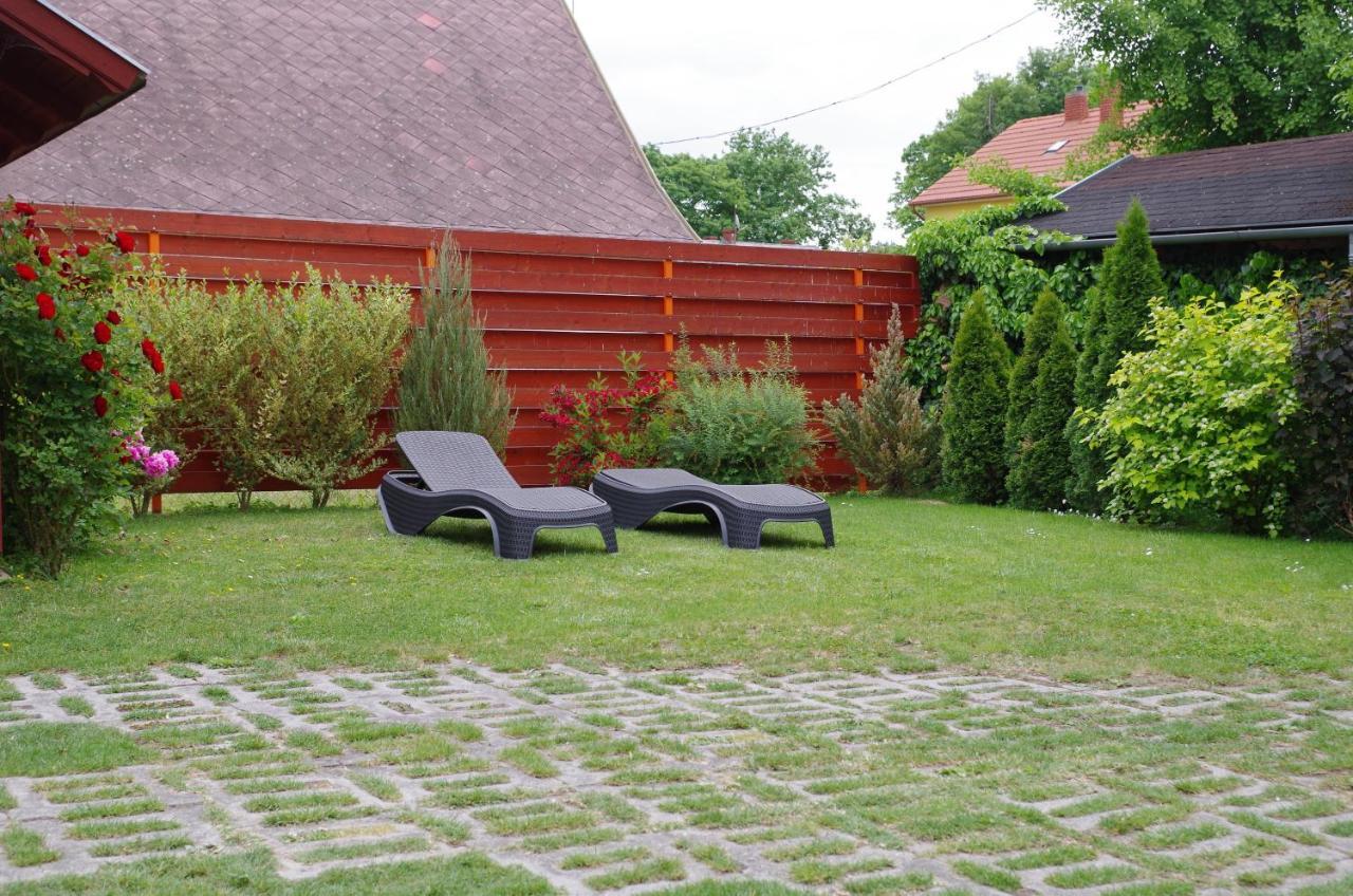 Aranyhal Apartman Heviz Exterior photo