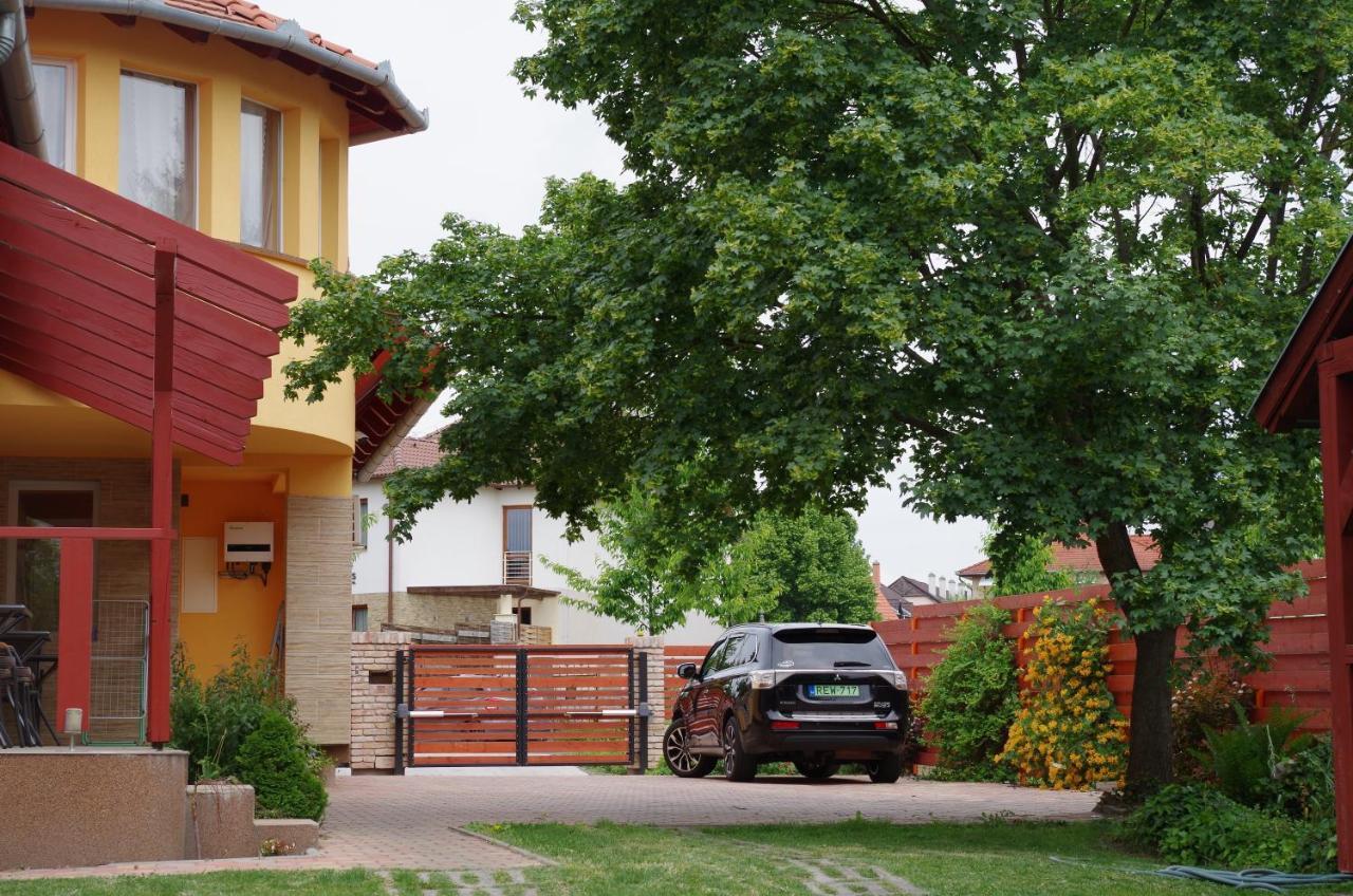 Aranyhal Apartman Heviz Exterior photo